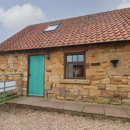 Cow Byre Cottage 惠特比 外观 照片