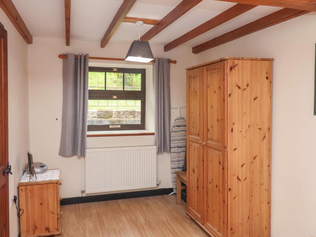 Cow Byre Cottage 惠特比 外观 照片
